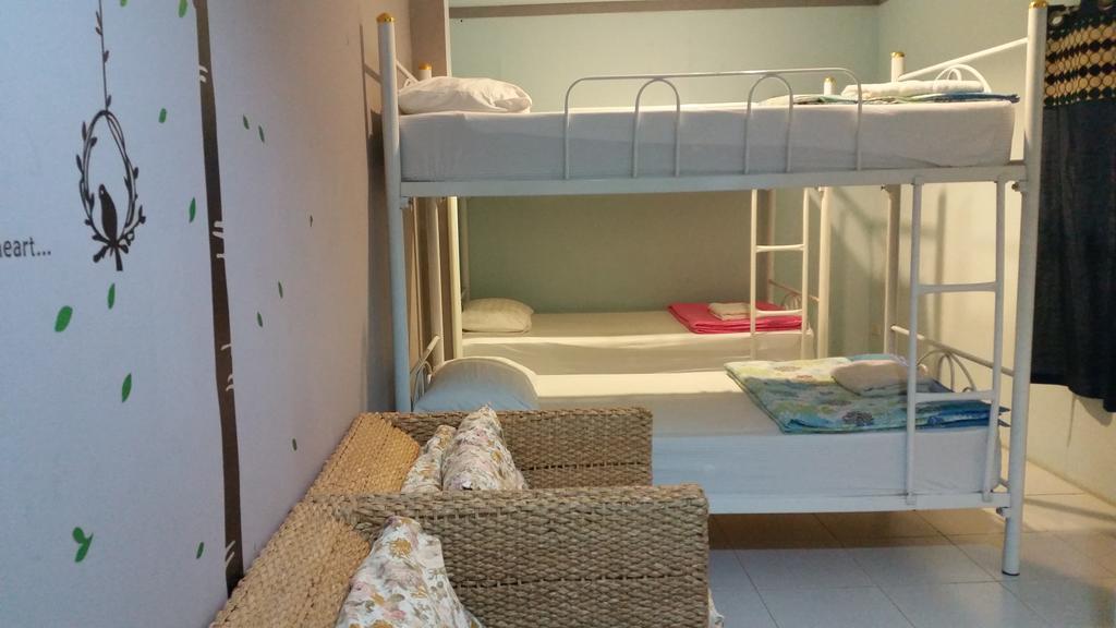 Phuket Blue Hostel Værelse billede